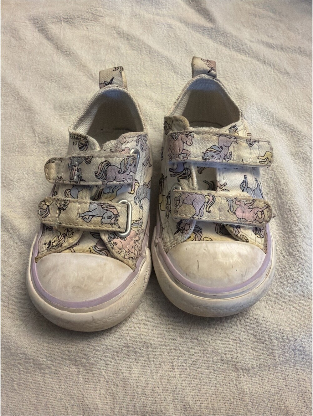 Converse Kids' Unicorn Print Hook & Loop Low Top Sneakers White Canvas Size 4